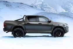 Toyota giới thiệu xe bán tải bắc cực với giá 54 nghìn USD