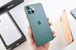 Apple chơi lớn với iPhone 13, nâng cấp camera siêu rộng cho cả phiên bản giá thấp