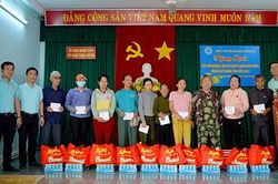 Trao 665 phần quà - Sanest Khánh Hòa chung tay cùng các hoàn cảnh khó khăn đón Tết Tân Sửu 2021