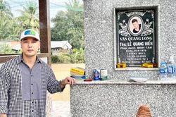 Vợ chồng Ưng Hoàng Phúc về Đồng Tháp thăm mộ ca sĩ Vân Quang Long