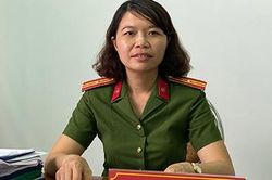 Những 'bông hồng thép' đi đầu giữ bình yên làng, bản