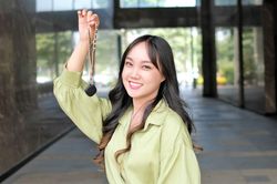 Đánh giá SmartTag - thiết bị tìm đồ thất lạc đầu tiên của Samsung
