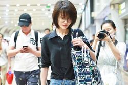 Trịnh Sảng bị hàng xóm xa lánh khi về quê