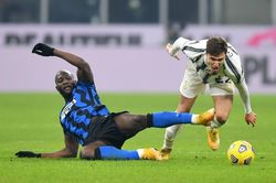 Guardiola trải thảm đỏ mời Lukaku về Man City