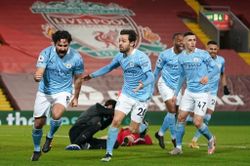 Kết quả Ngoại Hạng Anh: Alisson Becker hóa tội đồ, Liverpool thua đậm Man City
