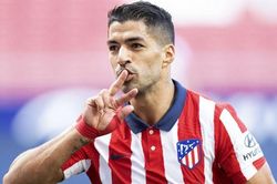 Suarez xô đổ kỷ lục ghi bàn của Ronaldo