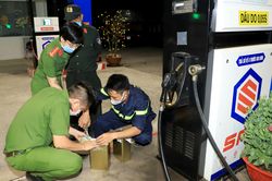 Triệt phá đường dây bán 200 triệu lít xăng giả, tịch thu hơn 100 tỷ