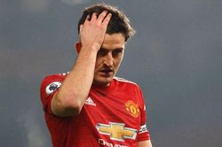 MU: Harry Maguire bị chê 'thiếu dũng cảm' trong phòng ngự