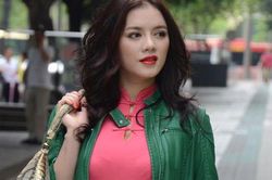 Cuộc sống khổ cực của Lý Nhã Kỳ trước khi là đại gia showbiz