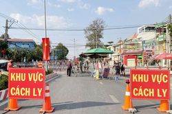 TPHCM phong tỏa hàng loạt khu dân cư