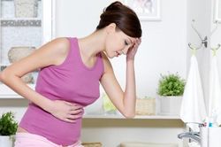 Ngộ độc thực phẩm ở bà bầu: Tìm đúng nguyên nhân để xử lý đúng cách
