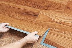 Ấn Độ điều tra chống bán phá giá đối với gạch nhựa Vinyl từ Việt Nam, Trung Quốc, Đài Loan