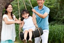 Rèn con từ bàn học của con