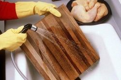 Đây là 5 vật dụng nhà bếp cần được thay mới vì tiềm ẩn nguy cơ ung thư, dọn nhà cuối năm cần mạnh dạn vứt bỏ