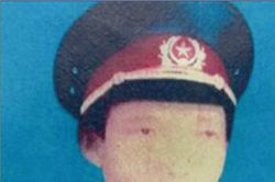 Tìm người thân và đồng đội