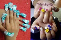 Trốn việc nhà, hội chị em làm bộ nail 'sương sương' nhìn mà hoảng