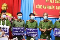 Khen thưởng 11 tập thể, cá nhân xuất sắc đấu tranh, phòng chống tội phạm