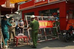 Dịch COVID-19: TP.HCM thông báo khẩn tìm người từng đến 7 địa điểm