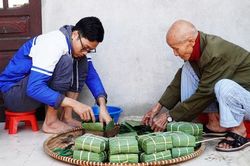 Nồi bánh chưng Tết của gia đình cụ ông tuổi 88