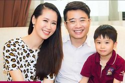 Khám phá 3 'hashtag Tết' của Hoa hậu Dương Thùy Linh
