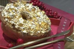Đến Thái Lan ăn bánh dát vàng 24K