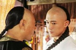 Cạo trọc nửa đầu, tết tóc đuôi sam: Kiểu tóc của nam giới nhà Thanh ngầm truyền tải thông điệp gì?
