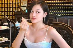 Diễn viên Thùy Anh: 'Tôi vẫn độc thân'