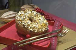 Bánh dát vàng 24K ở Thái Lan