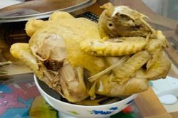 Những pha mổ gà 'đi vào lòng người' của hội chị em dịp Tết