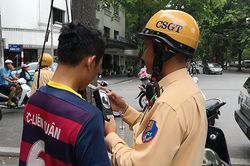 Xử lý 258 'ma men' trong ngày mùng 2 Tết