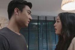 Chồng vỗ ngực tự hào: 'Cả đời này nó chẳng dám bỏ chồng', một lần về nhà phát hiện chìa khóa không thể mở được cửa, anh ta mới ân hận tột cùng