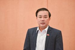 Người dân trở lại Hà Nội sau Tết phải khai báo y tế