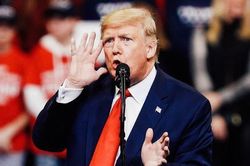 Tổng thống Donald Trump được tha bổng tại thượng viện Mỹ