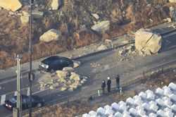 Trận động đất 7,3 độ ở Fukushima là dư chấn từ thảm họa 2011