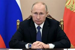 Tổng thống Putin không loại trừ việc chặn dịch vụ Internet nước ngoài