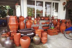Độc đáo nghề 'thổ hoa' truyền thống 500 năm tuổi bên dòng sông Đáy