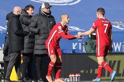 Liverpool tiếp tục chịu thiệt quân sau trận thua Leicester City