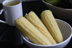 Điều gì sẽ xảy ra khi bạn có thói quen ăn ngô buổi sáng?