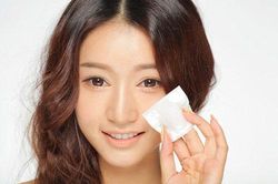 Cẩn trọng khi bạn làm sạch da không đúng cách