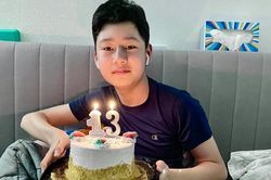 Con trai Quang Dũng - Jennifer Phạm gây bất ngờ vì vẻ ngoài điển trai, giống bố y đúc