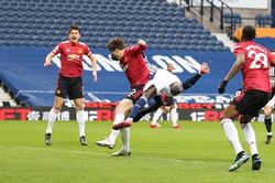 ĐIỂM NHẤN West Brom 1-1 MU: Fernandes lại là cứu tinh. Hàng thủ MU gây thất vọng