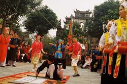 Tái hiện tết Hà thành xưa