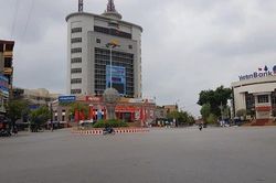 Ngày đầu giãn cách xã hội, Hải Dương như 'nàng công chúa ngủ trong rừng'