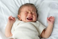 Loài người thông minh hơn nhờ trẻ sơ sinh?