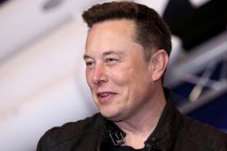Cùng lúc điều hành 4 công ty, Elon Musk quản lý thời gian thế nào?