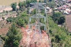 Hối hả công trường thi công đường dây 500 kV mạch 3
