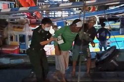 Tích cực tìm kiếm các nạn nhân đi trên tàu cá BTh 89272 Ts bị chìm trên biển