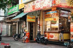 Heo, vịt quay... ế ẩm trong ngày cúng khai trương