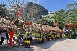 Du lịch Phong Nha- Kẻ Bàng đón 2.000 du khách ngày đầu Xuân