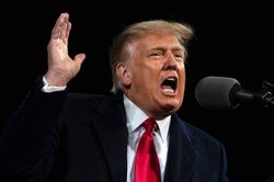 Ông Trump công kích gay gắt McConnell, kêu gọi đảng Cộng hòa tìm lãnh đạo mới